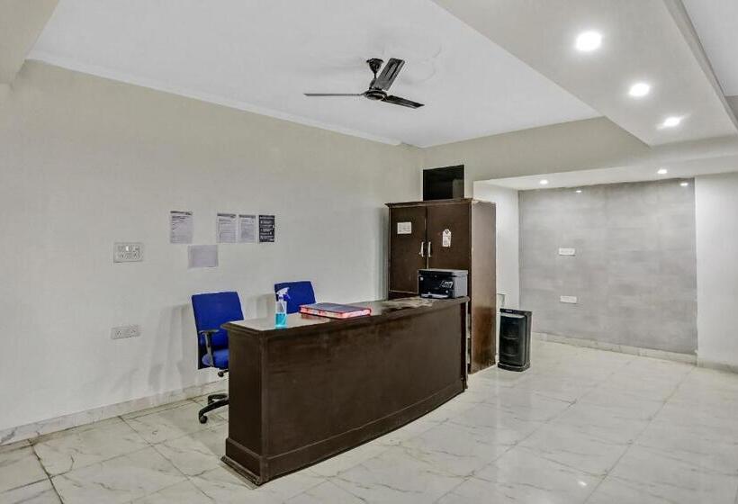 ホテル Collection O Ap Grand