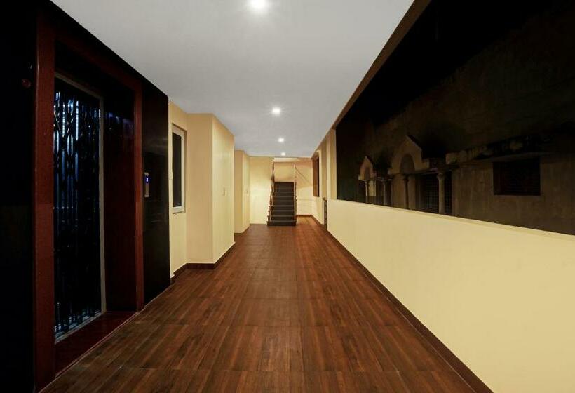 ホテル Capital O De Alphabet Kakinada