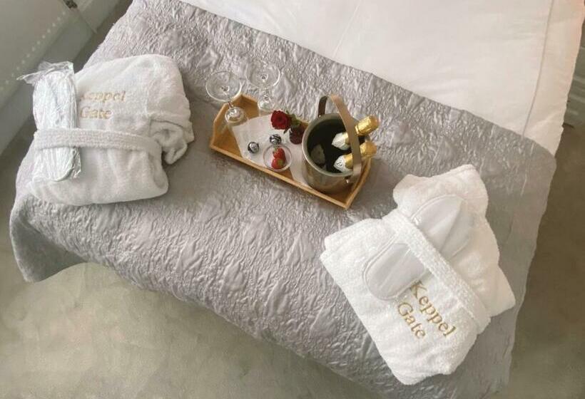 Keppel Gate B&b   Silver Birch Ensuite Room