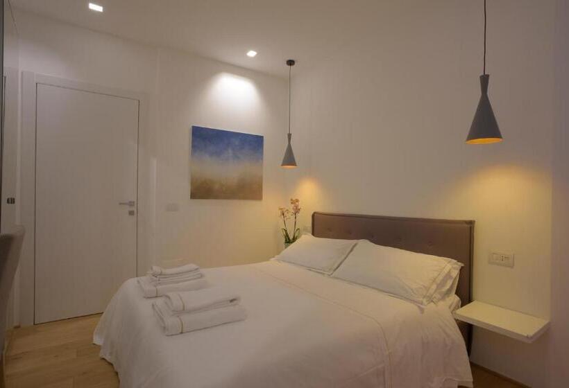 پانسیون Bamboo Milano Sinatra