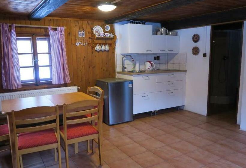 펜션 Chata Pod Hradem