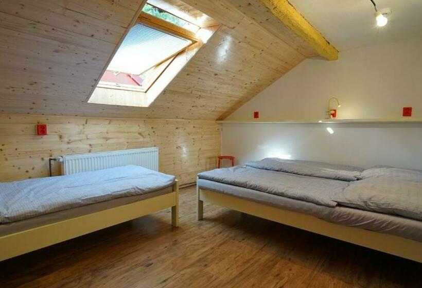 펜션 Chata Pod Hradem