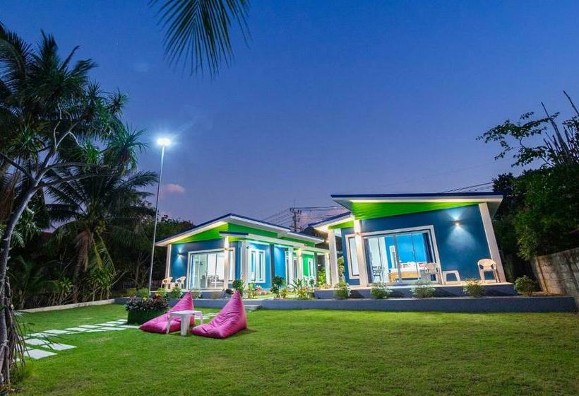 Пансион Coco Sea Bangpo Resort