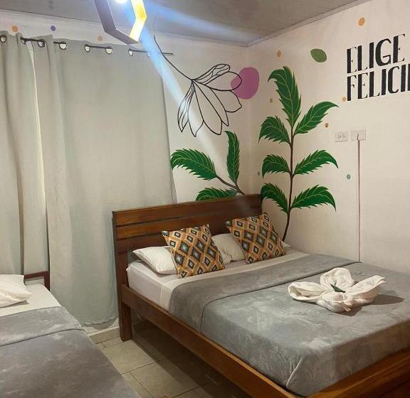 بنسيون Hostel Travelers Chitre