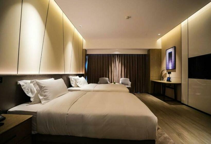 Songhu Yingbin Residence