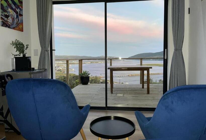 住宿加早餐  De View