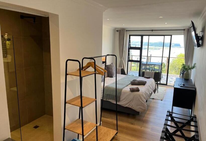 住宿加早餐  De View