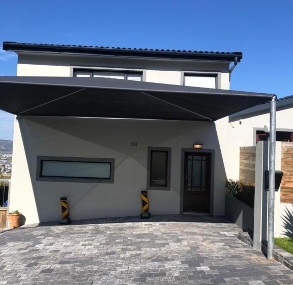 住宿加早餐  De View