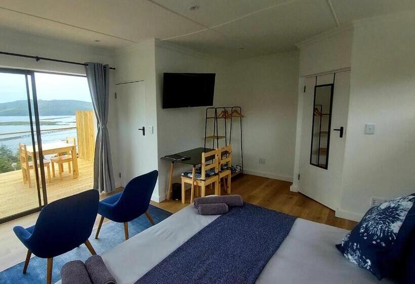 住宿加早餐  De View