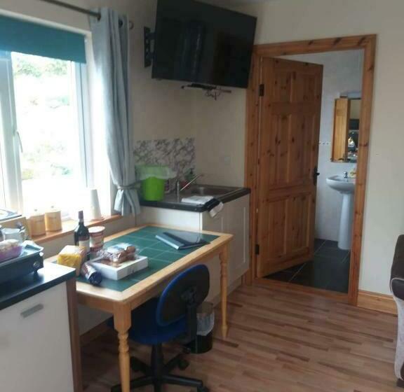 住宿加早餐  Dolla