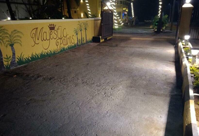 Bed and Breakfast Treebo Majestic Palms, 2 Km From Colva Beach