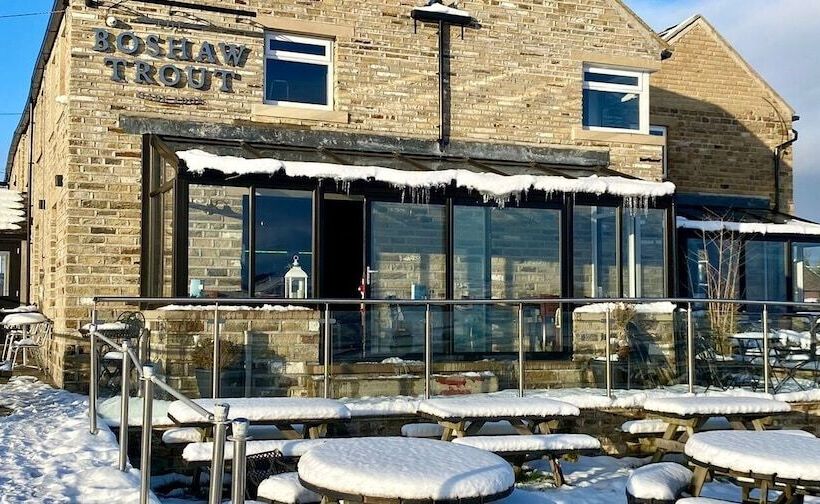 민박 The Boshaw Trout