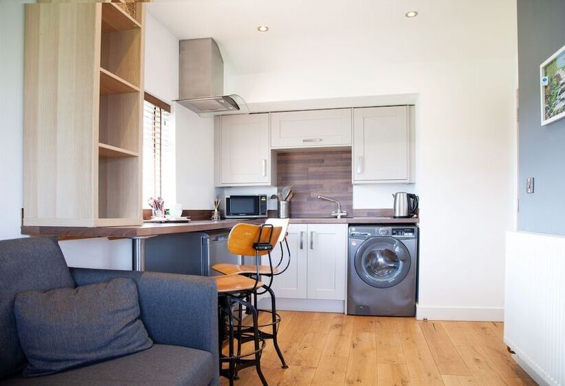 민박 The Boshaw Trout