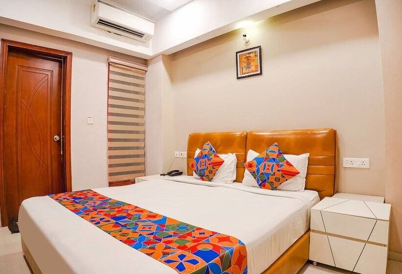 Fabhotel Divine Casa