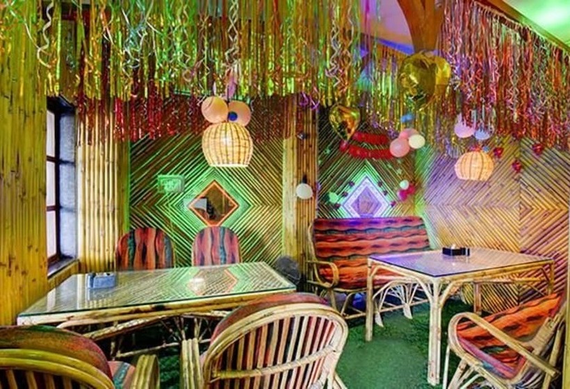 Fabhotel Sky Vista Inn   Nr Symbiosis College