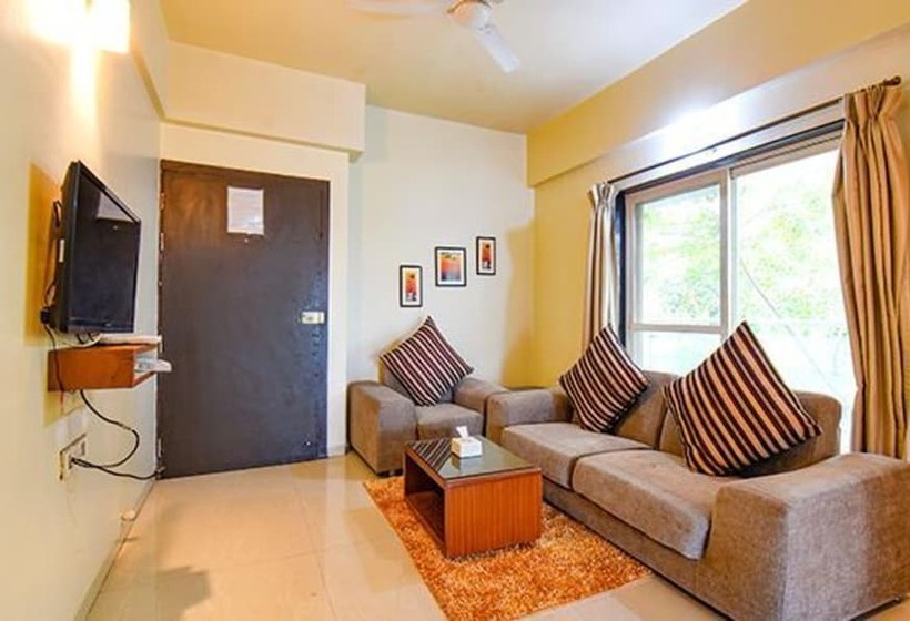 Fabhotel Sky Vista Inn   Nr Symbiosis College