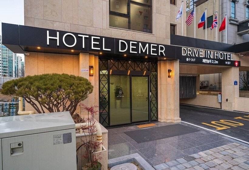 Hotel Demer Mokpo