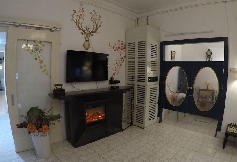 Отель Kakaku The Guest House