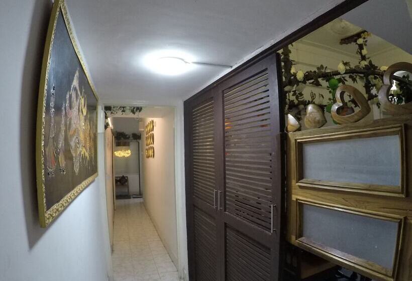 Отель Kakaku The Guest House