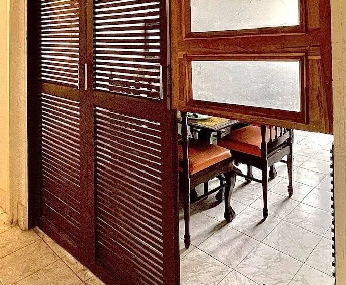 Отель Kakaku The Guest House