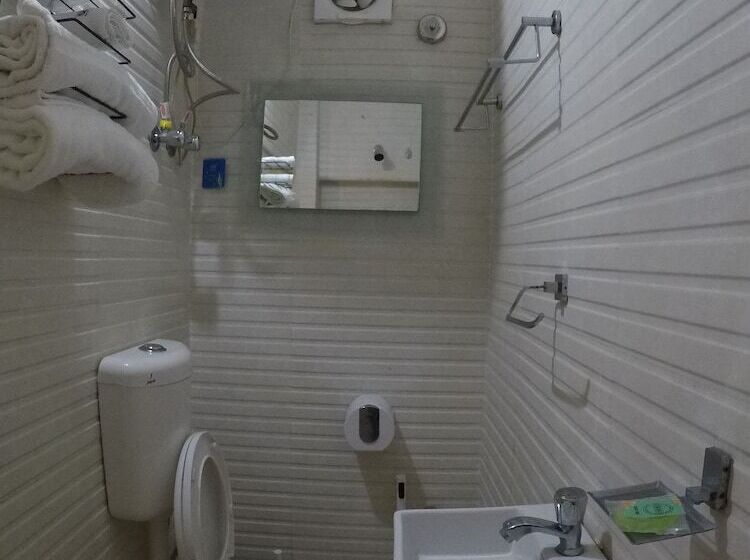 Отель Kakaku The Guest House