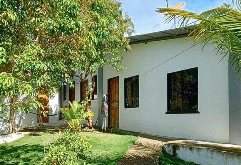 هتل Negra Mountain Resort