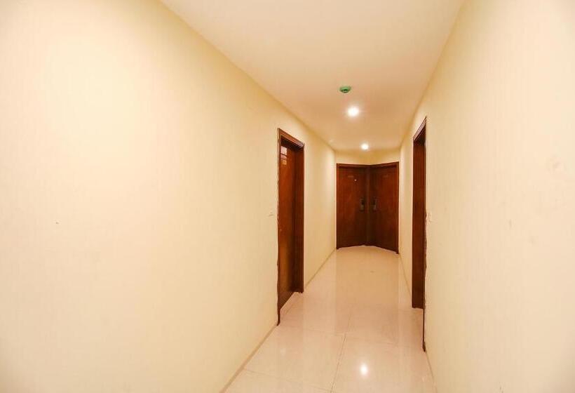 Fabhotel Divine Casa