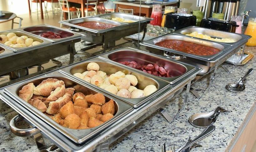 ホテル Plaza Garden