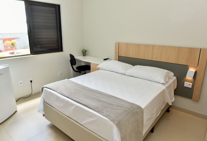 ホテル Plaza Garden