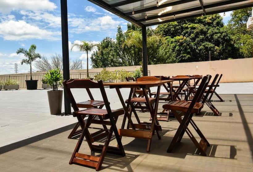 ホテル Plaza Garden