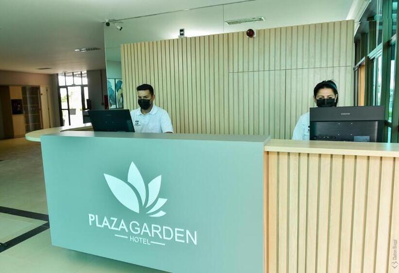 ホテル Plaza Garden