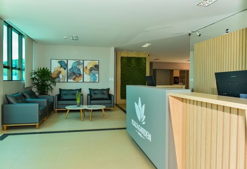 ホテル Plaza Garden