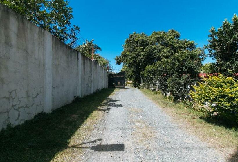 בית מלון כפרי Precious Garden Events Place Cavite