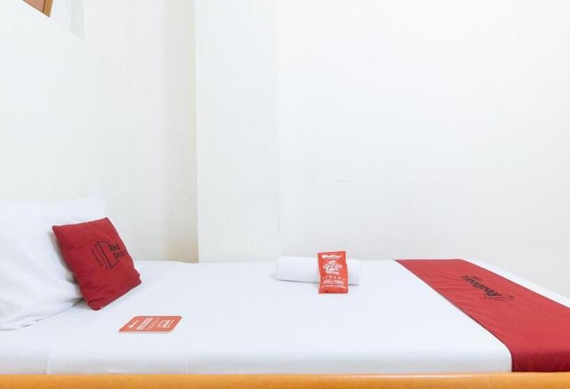 Szálloda Reddoorz @ Malibu Room Bf International Las Pinas