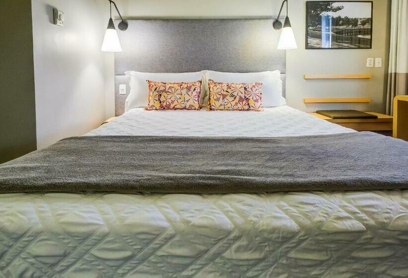 Rio Hotel By Bourbon Indaiatuba