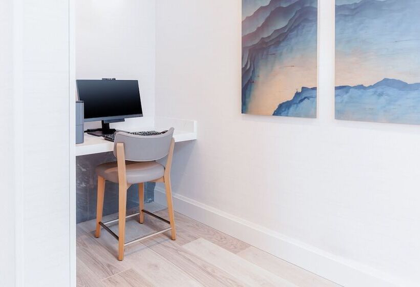 فندق Staybridge Suites   San Bernardino   Loma Linda