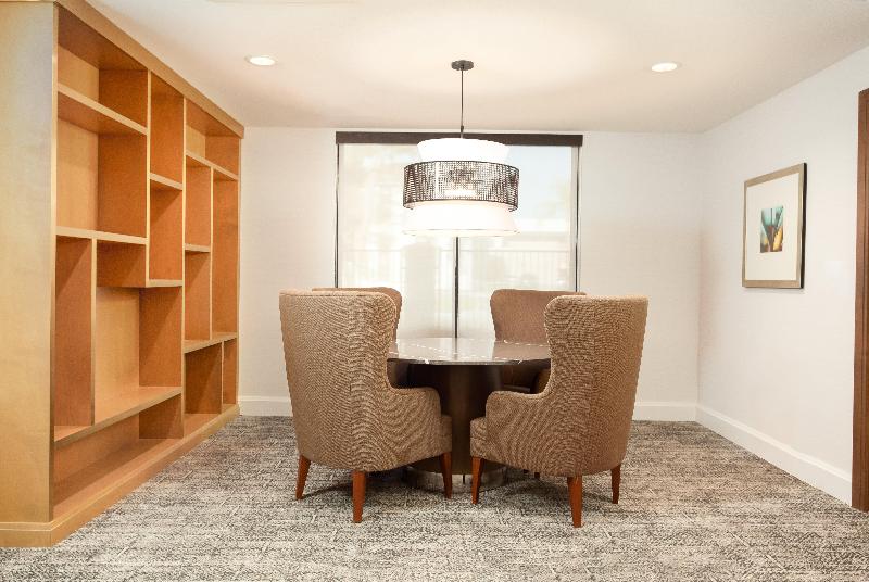 فندق Staybridge Suites   San Bernardino   Loma Linda