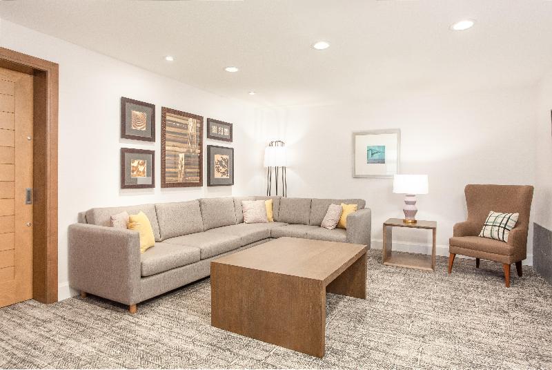 فندق Staybridge Suites   San Bernardino   Loma Linda