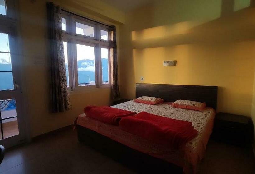 汽车旅馆 Gautam Sadan