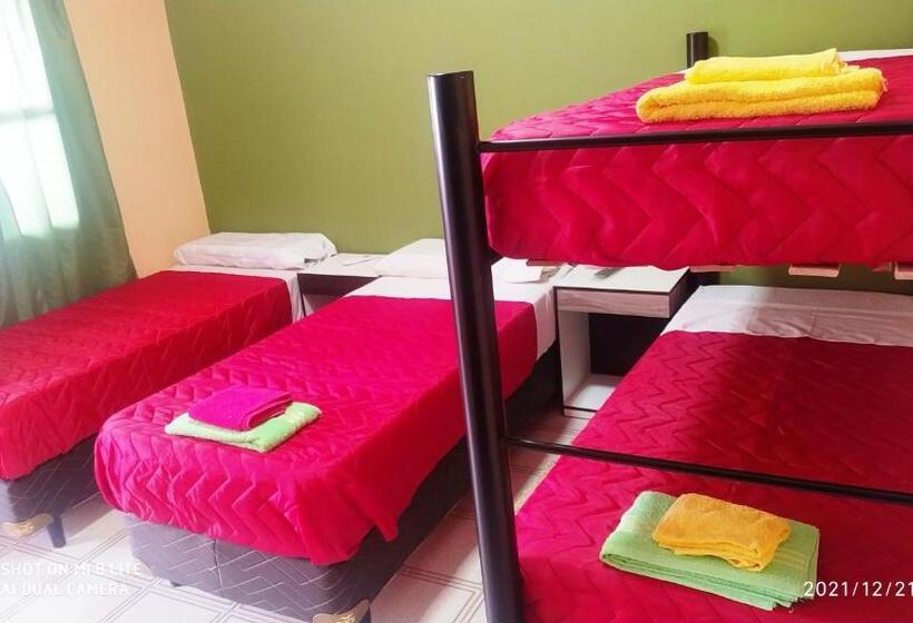 펜션 Hostal Lo De Ramona