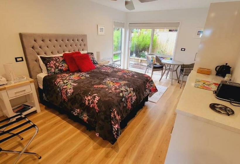 פנסיון Margaritaville Hahei