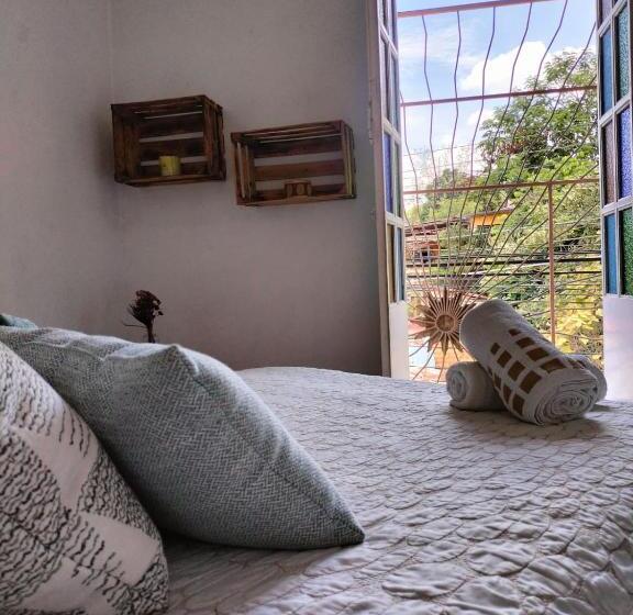 ペンション Mi Atardecer En Tepoz, Hostal