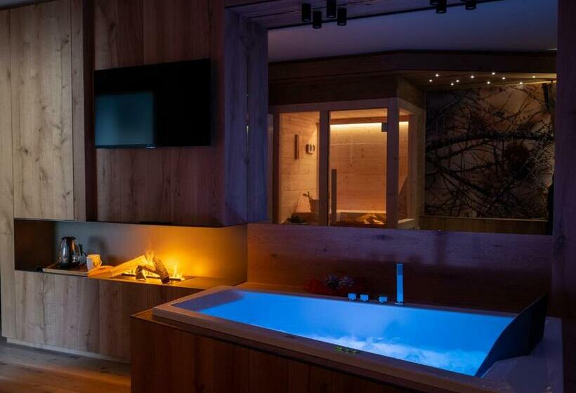 ペンション Teverone Suites & Wellness