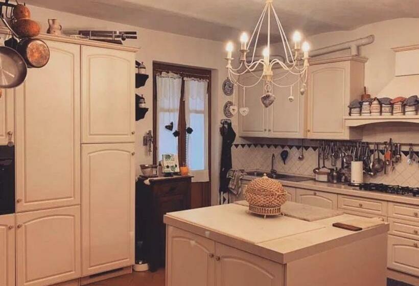 فندق Agriturismo I Gessi