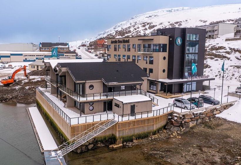 فندق Arctic Sea