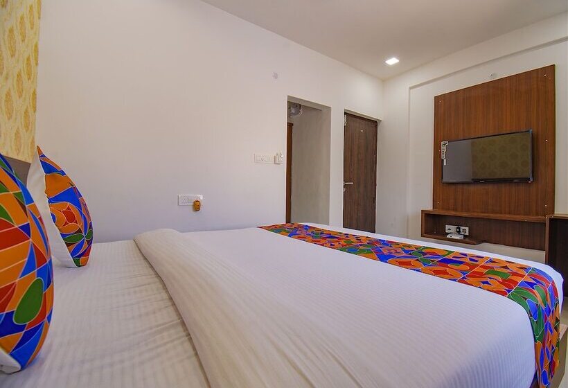 酒店 Fab Fortune Suites