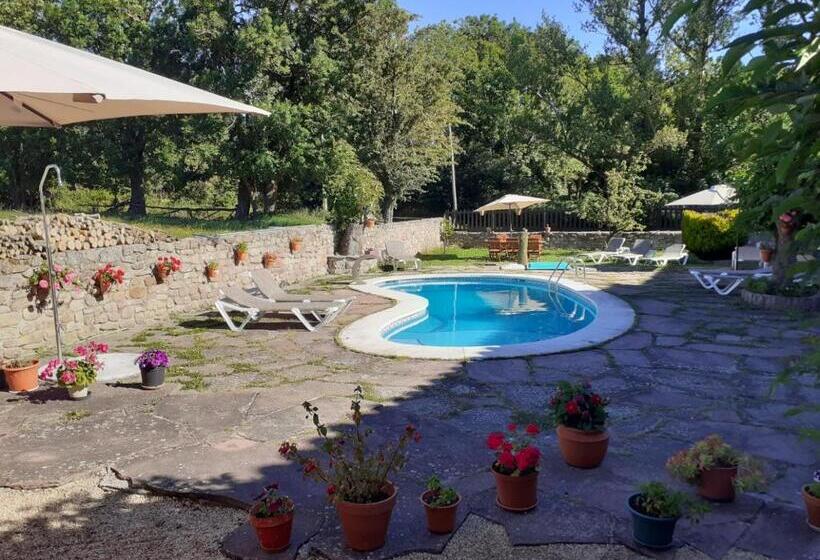 בית מלון כפרי La Casona De Barrio, Alto Campoo