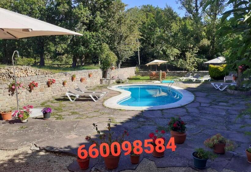 בית מלון כפרי La Casona De Barrio, Alto Campoo