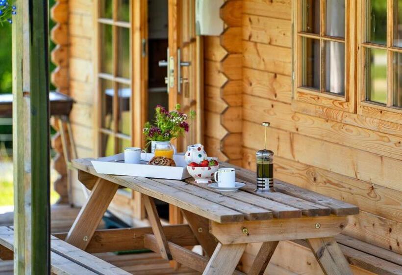 Hotel Pastures Green Cabin