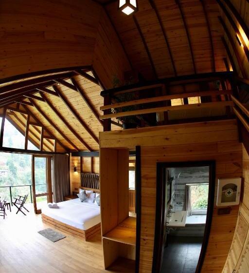 ホテル Riverbank Resort Gampola